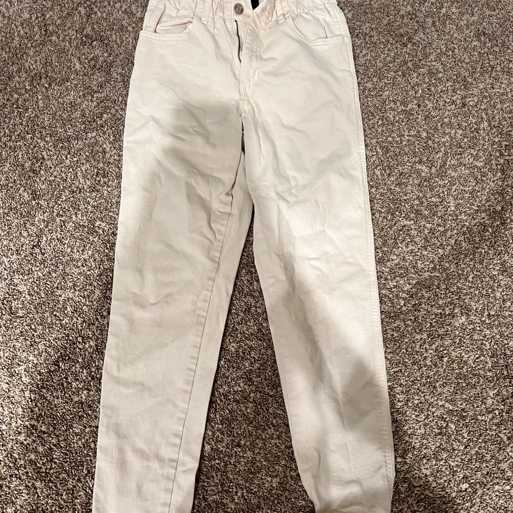 GAP Cream Mom Jeans